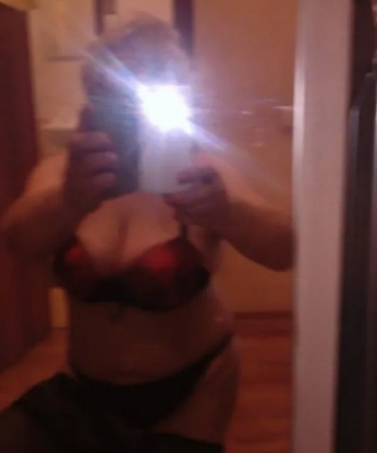 Анкета проститутки Александра - город Кизел, 46 лет, №5918